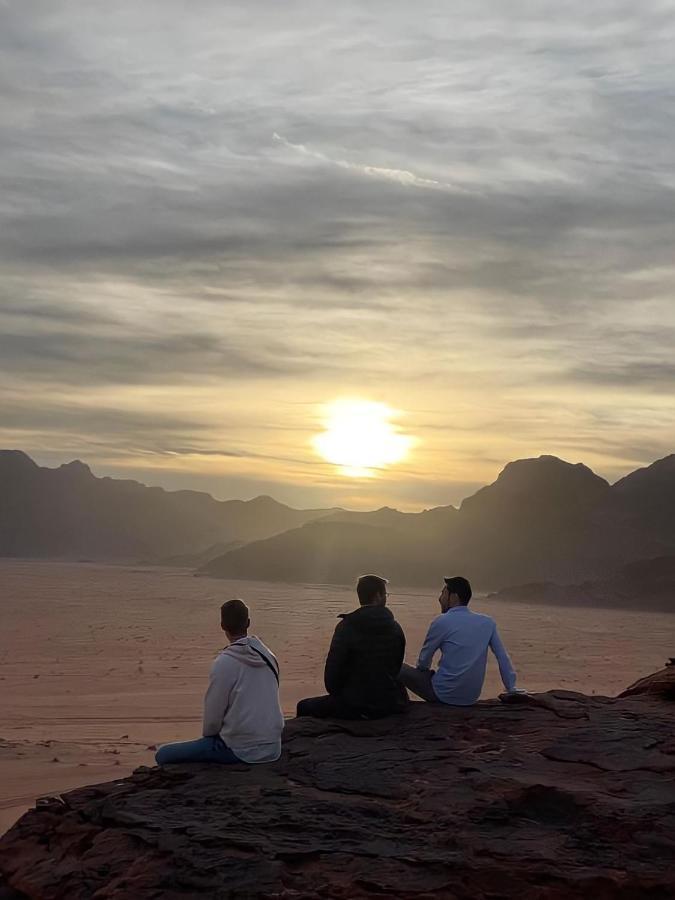 Rum Paradise Luxuri Camp Wadi Rum Exterior photo